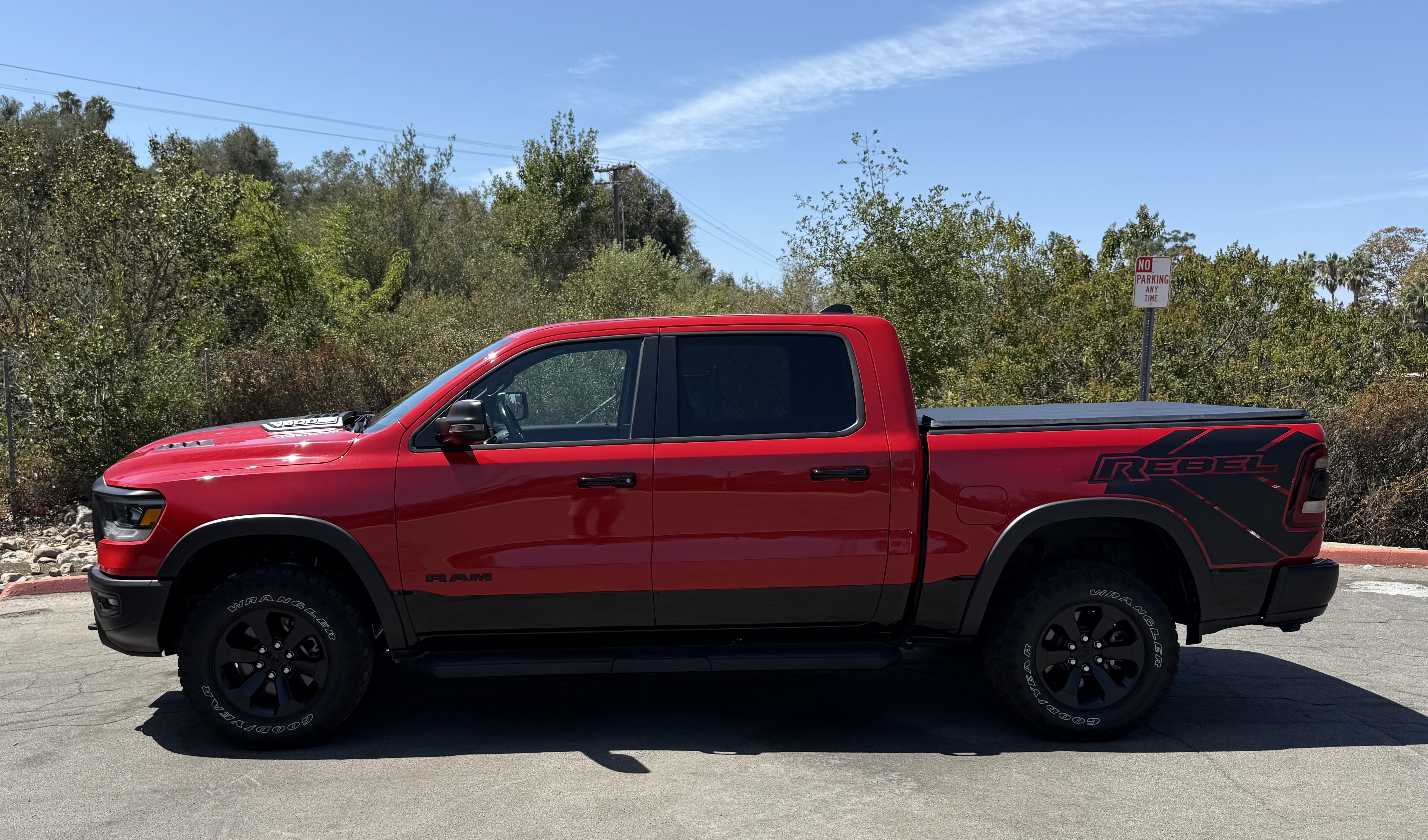 Used 2023 RAM 1500 Rebel w/ Rebel Level 2 Equipment Group AWD/4WD image 1