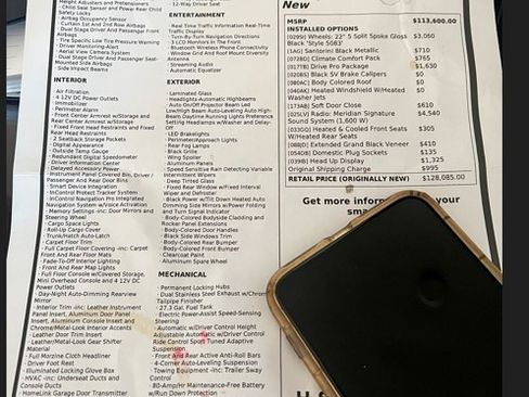 Used 2018 Land Rover Range Rover Sport SVR image 2