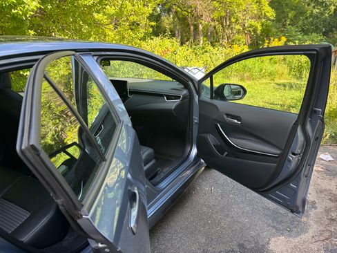 Used 2021 Toyota Corolla XSE FWD image 14