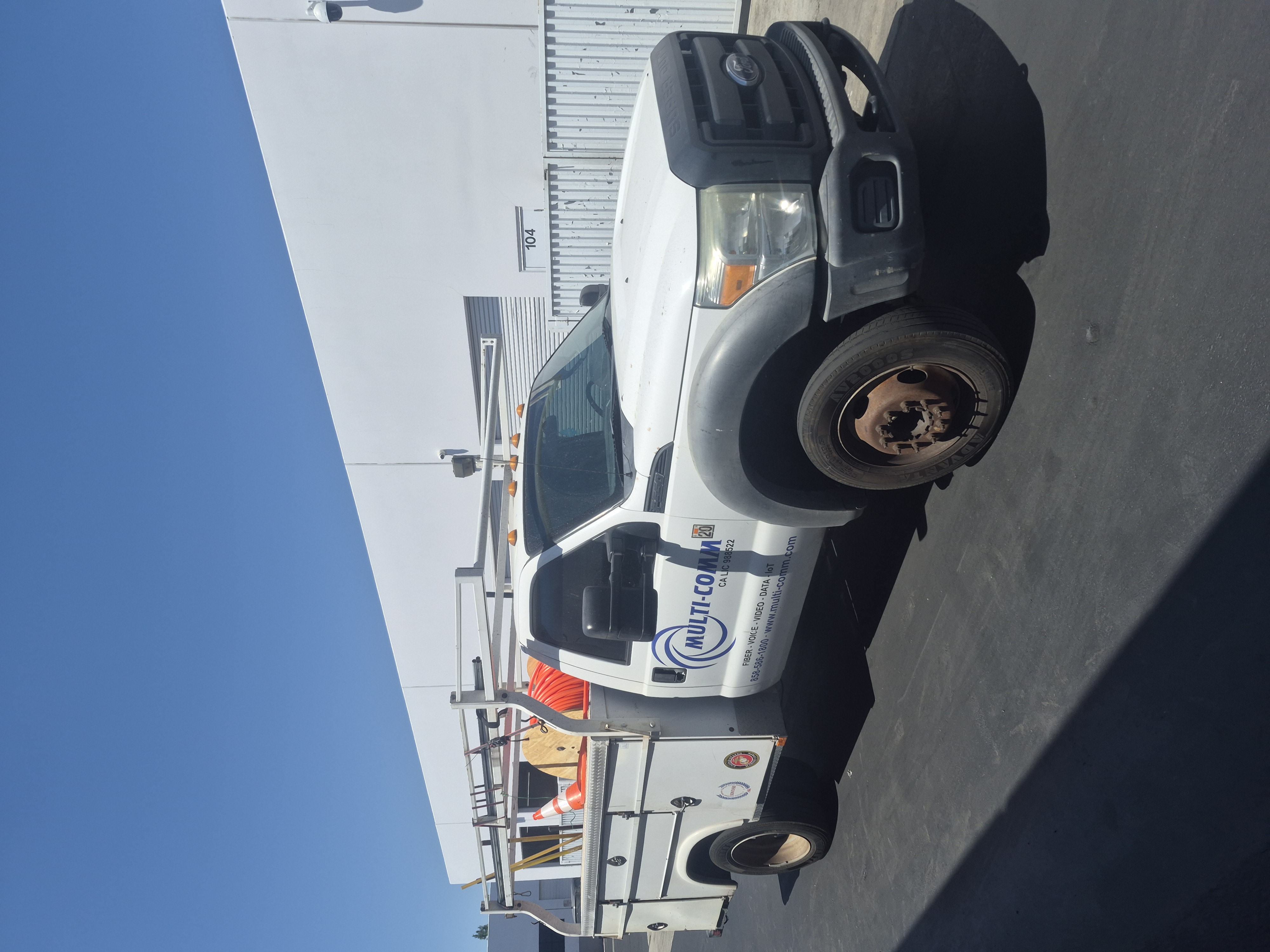 Used 2014 Ford F550 Luxury w/ Trailer-Tow Package RWD image 3