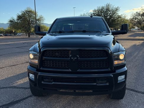 Used 2015 RAM 2500 Laramie w/ Black Appearance Group image 10