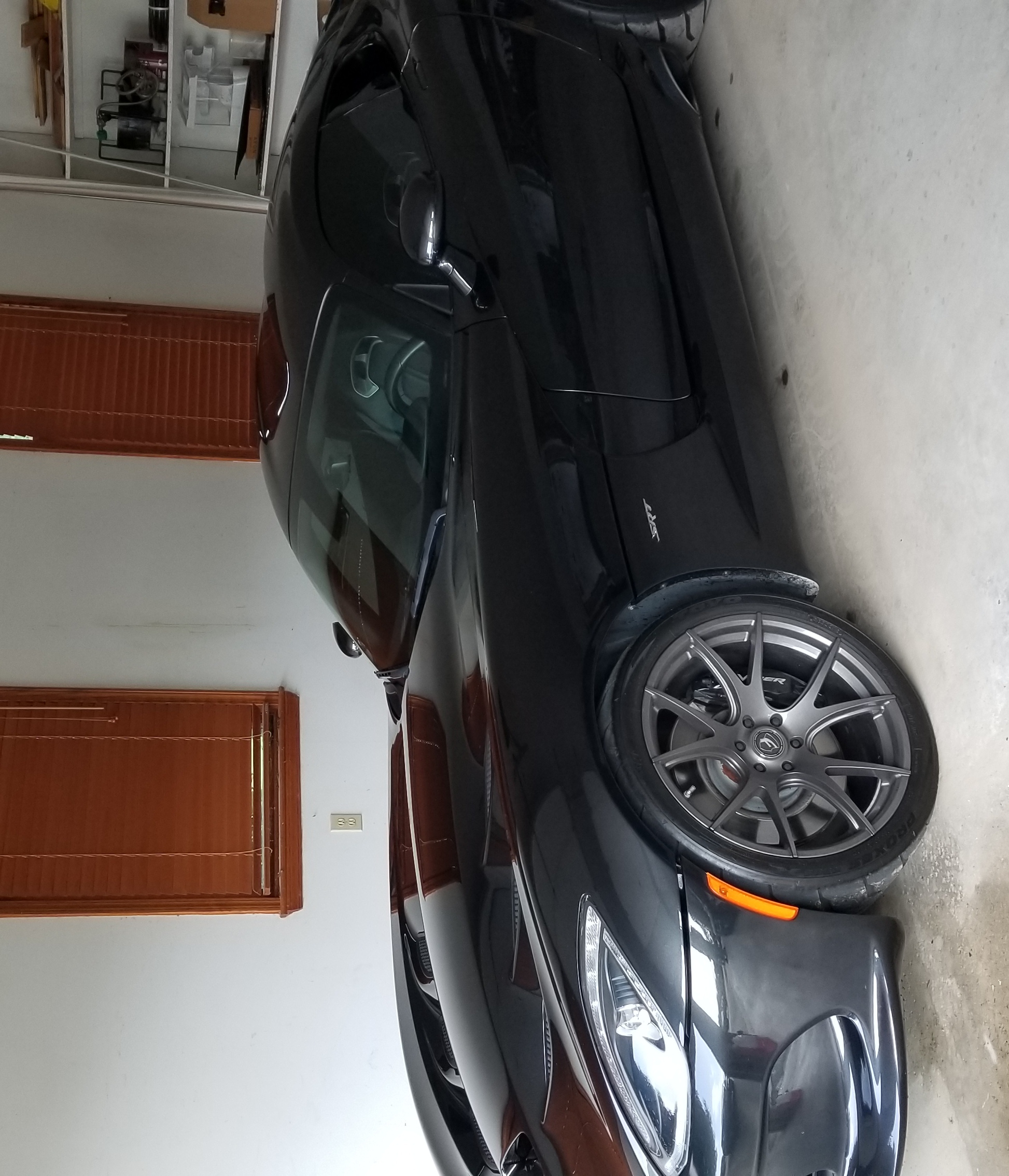 Used 2013 SRT Viper SRT-10 w/ Grand Touring Pkg RWD image 2