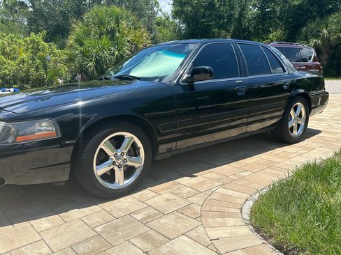 Used 2003 Mercury Marauder RWD image 1