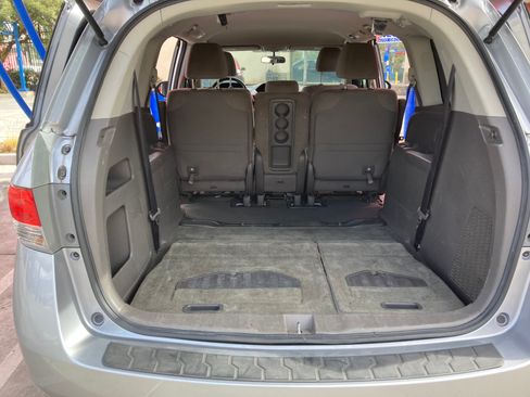 Used 2016 Honda Odyssey EX image 12