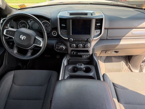 Used 2022 RAM 1500 Big Horn AWD/4WD image 6