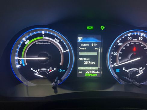 Used 2019 Toyota Highlander Limited Platinum image 14