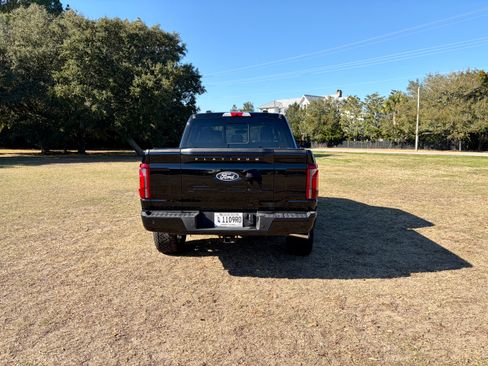 Used 2024 Ford F150 Platinum w/ Equipment Group 703A Plus image 6