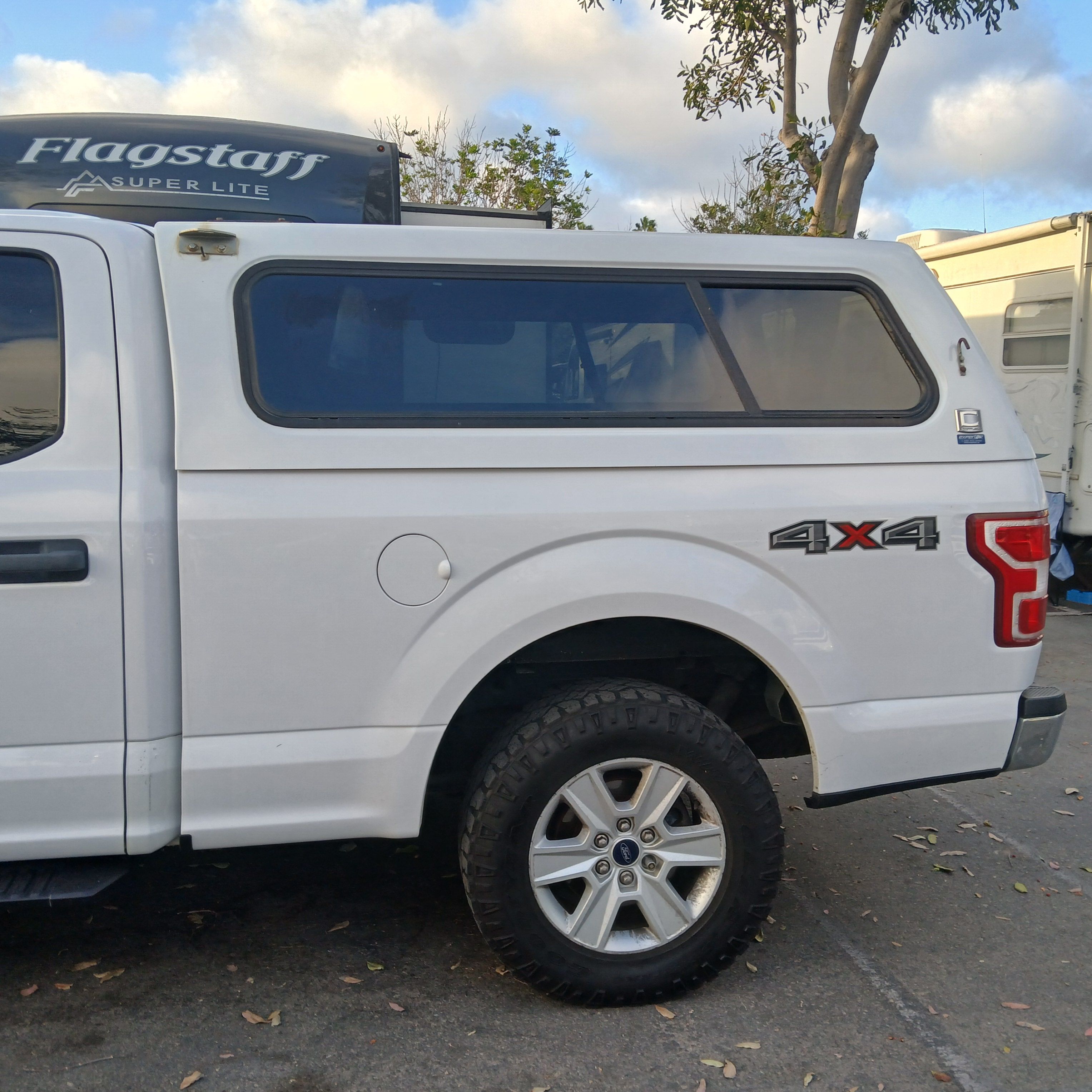 Used 2018 Ford F150 XLT w/ Equipment Group 301A Mid AWD/4WD image 2