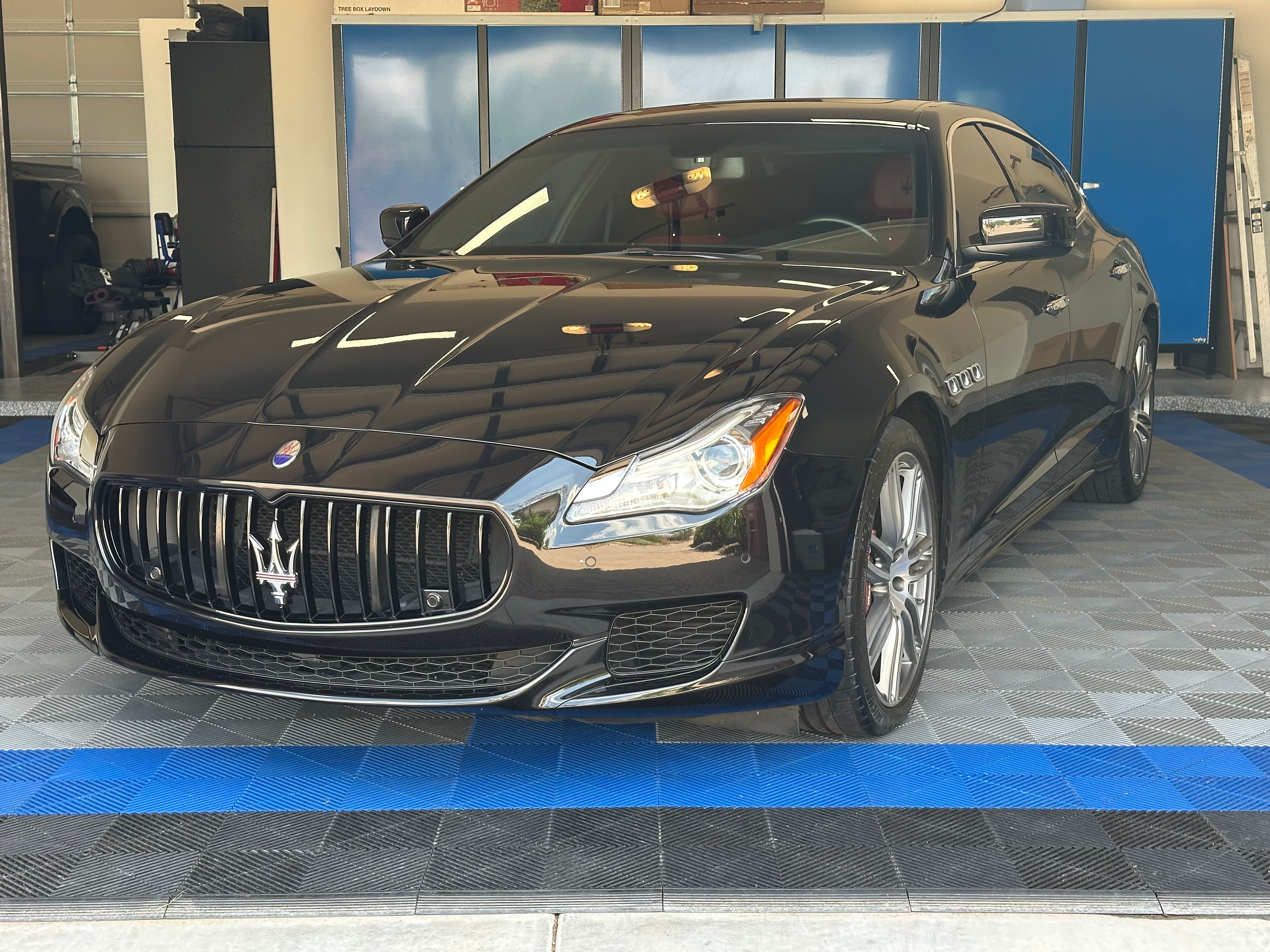 Used 2016 Maserati Quattroporte GTS RWD image 1
