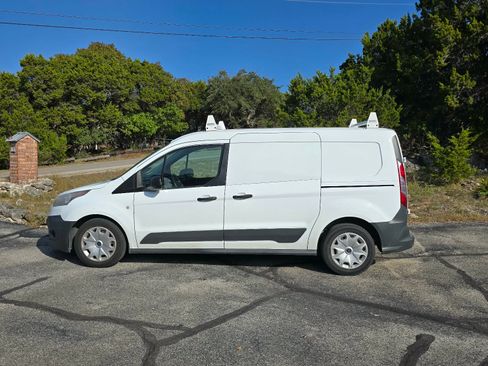 Used 2018 Ford Transit Connect XL image 4