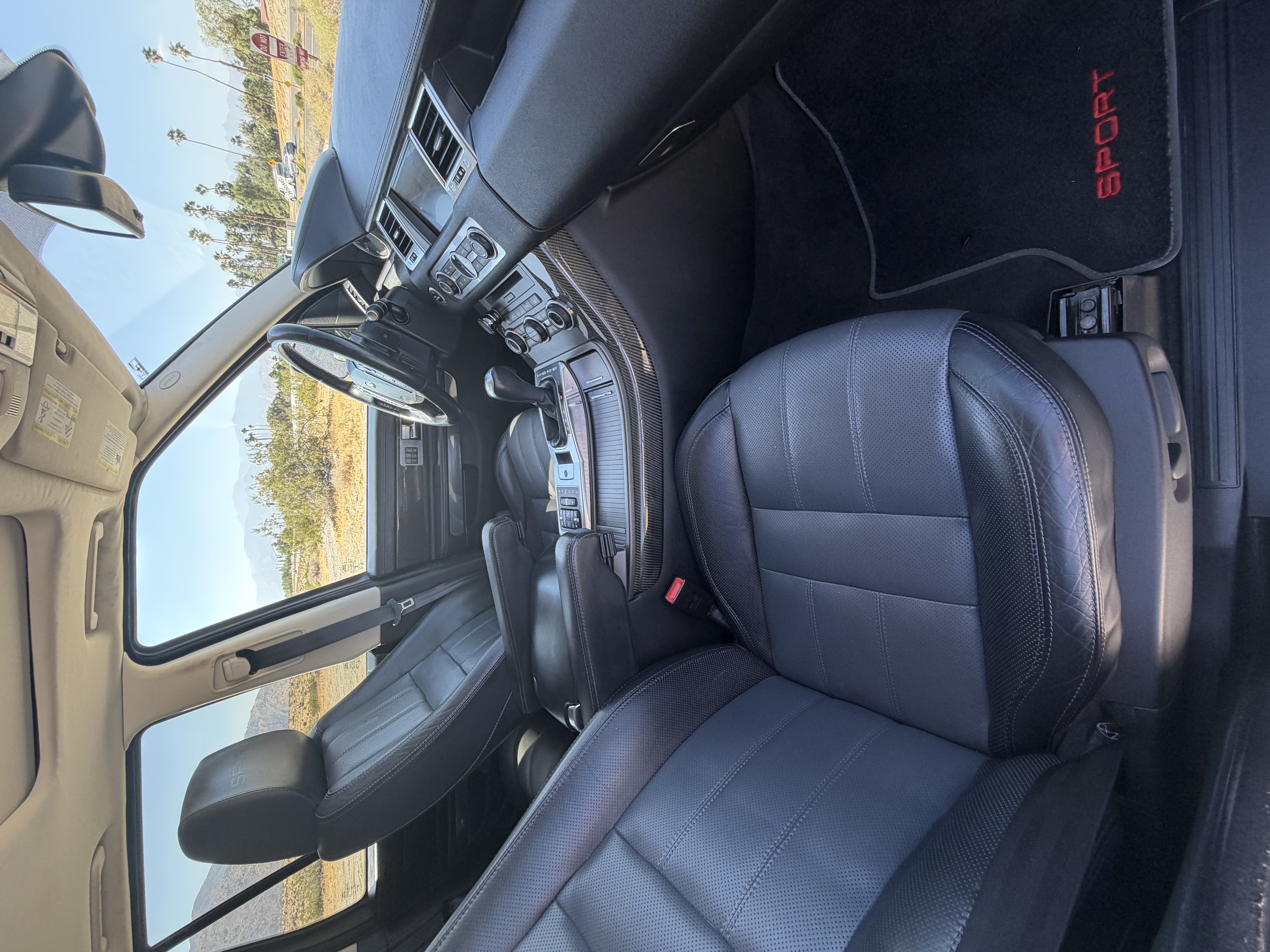 Used 2013 Land Rover Range Rover Sport Supercharged AWD/4WD image 16