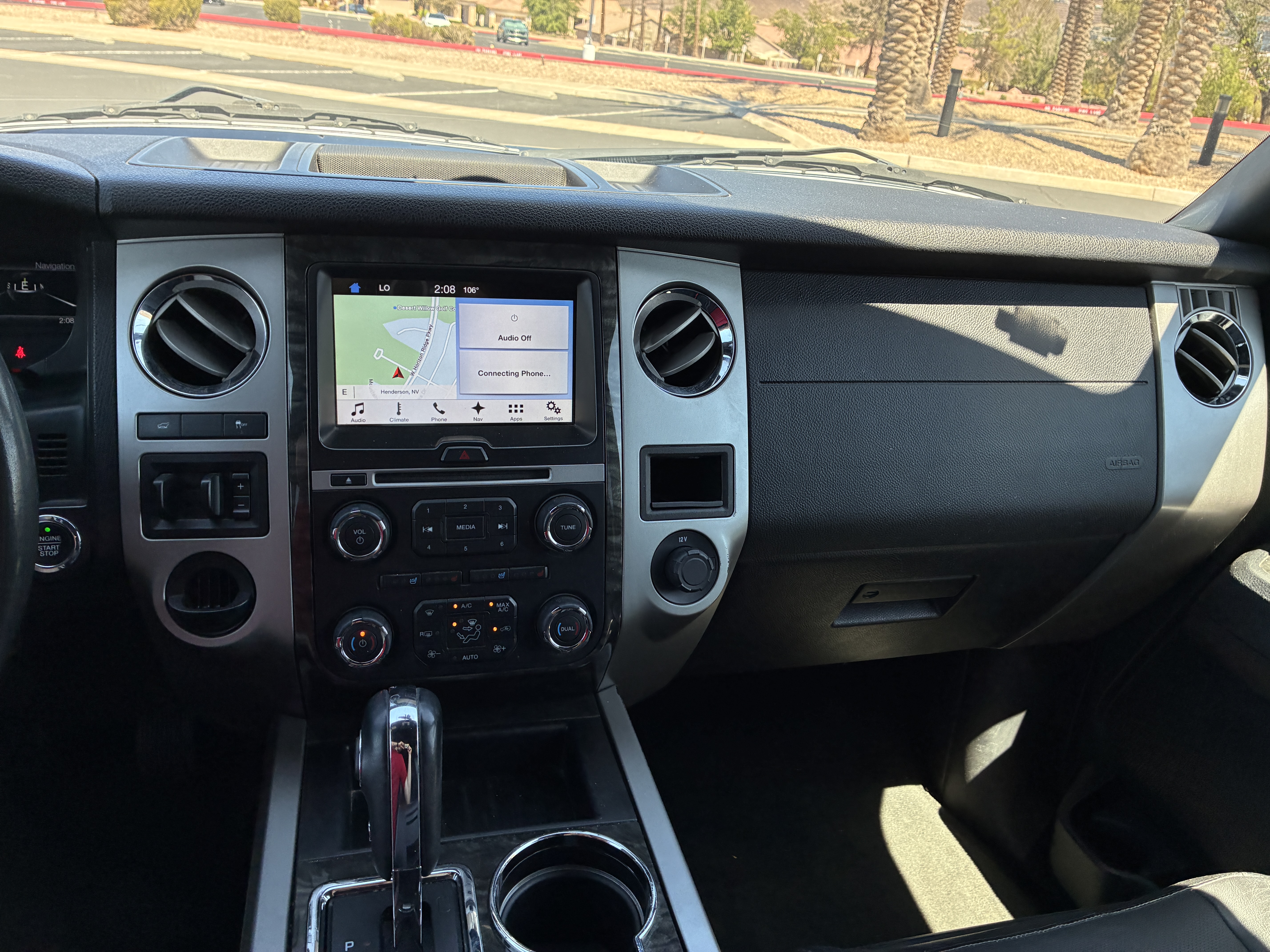 Used 2016 Ford Expedition EL Limited w/ Equipment Group 301A RWD image 5