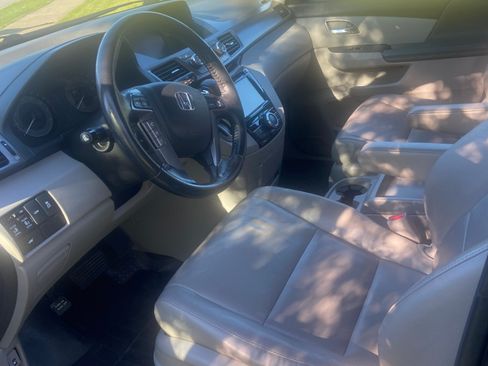 Used 2014 Honda Odyssey EX-L image 9