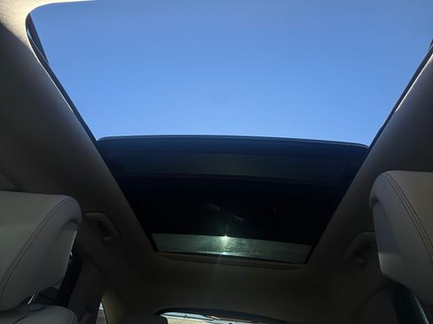 Used 2022 Genesis GV70 3.5T Sport w/ Sport Prestige Package image 26