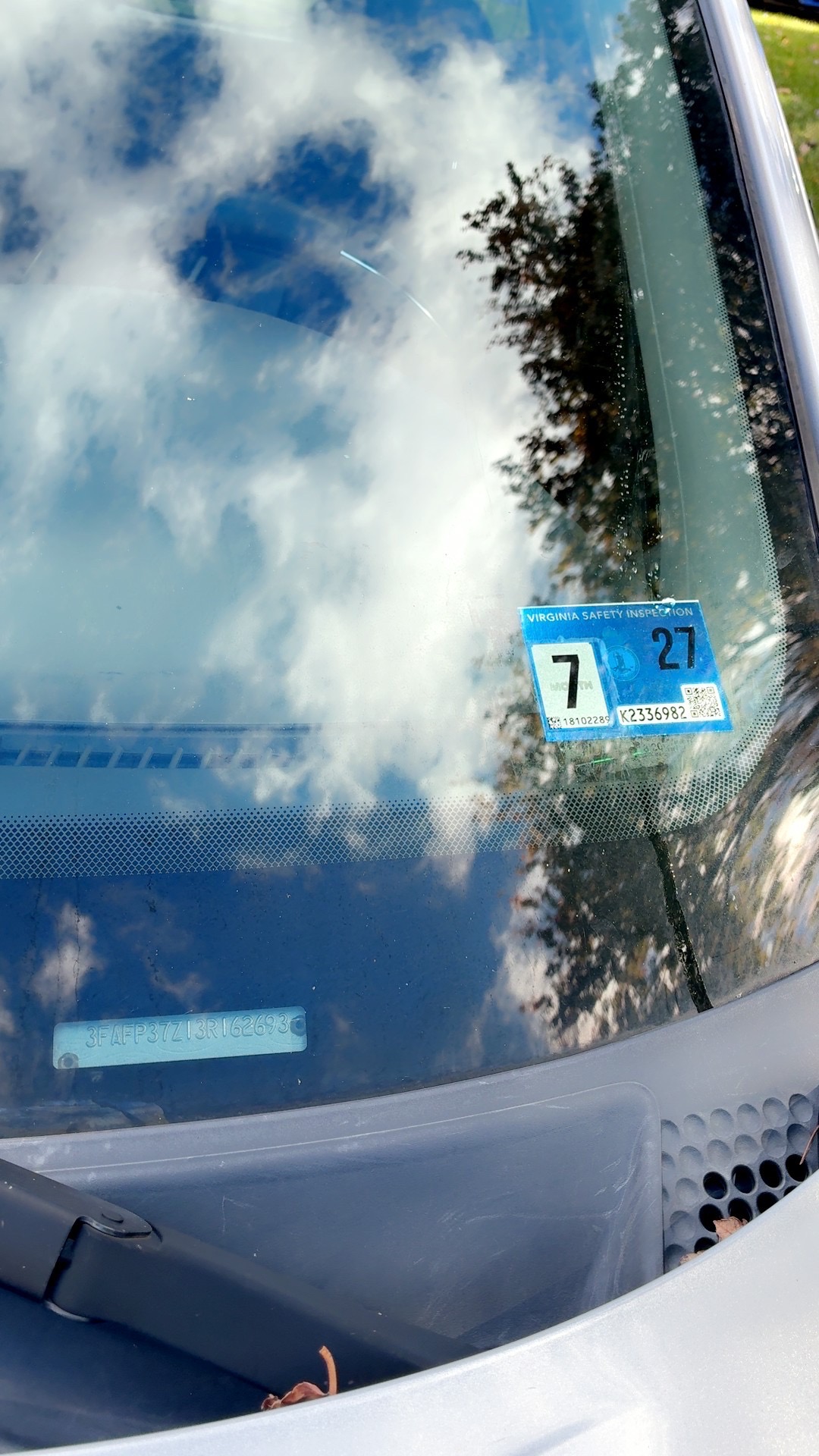 Used 2003 Ford Focus ZX5 Hatchback FWD image 17