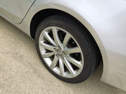 Used 2013 Audi A4 2.0T Premium Plus w/ Premium Plus Pkg image 8