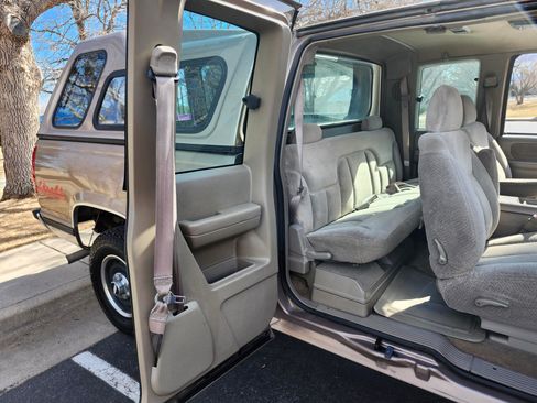 Used 1997 Chevrolet Silverado 1500 4x4 Extended Cab w/ Preferred Equipment Group 2 image 15