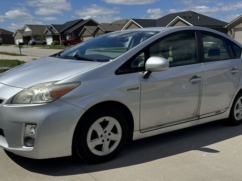 Used 2011 Toyota Prius Two image 4