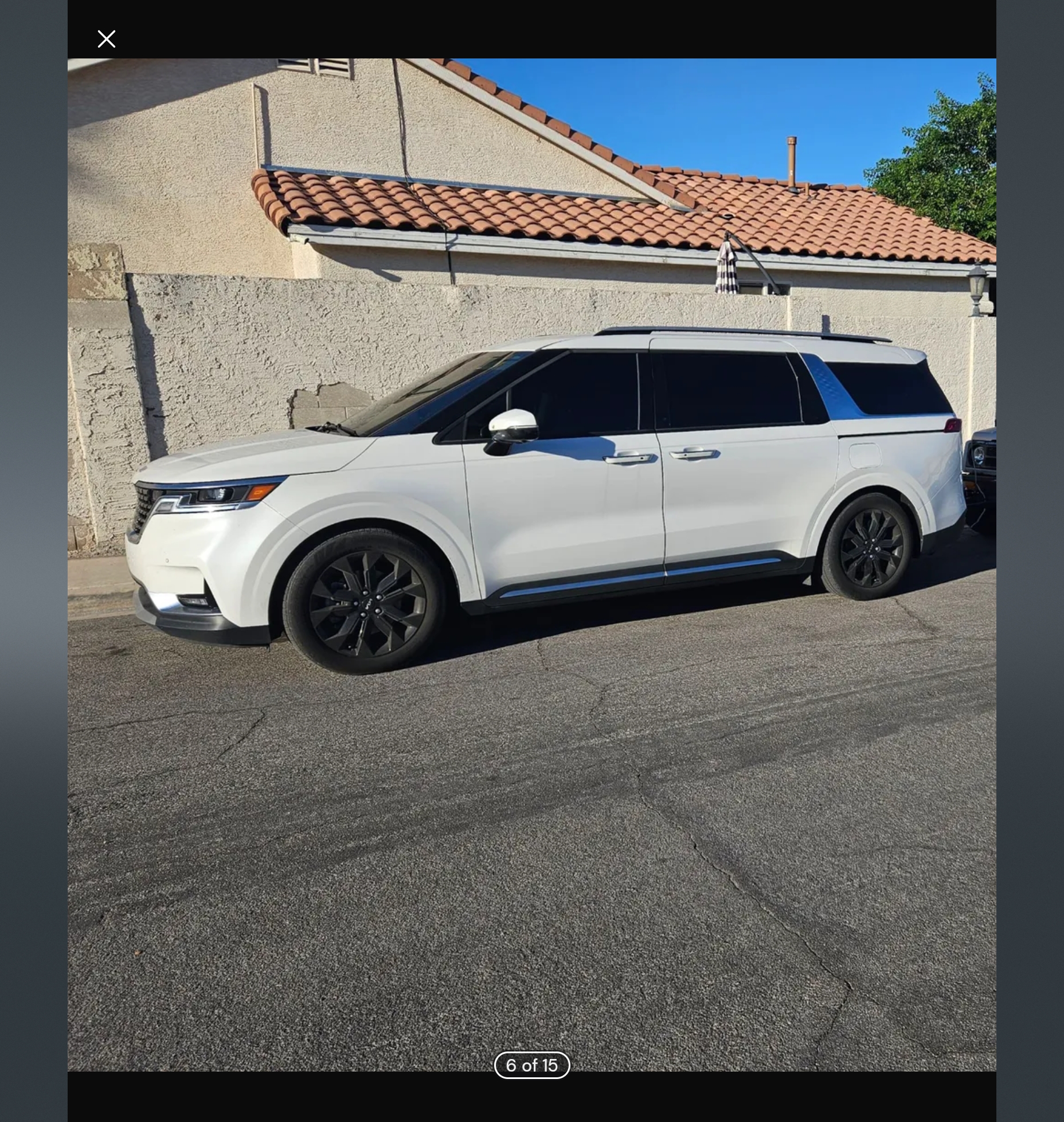 Used 2022 Kia Carnival SX FWD image 2