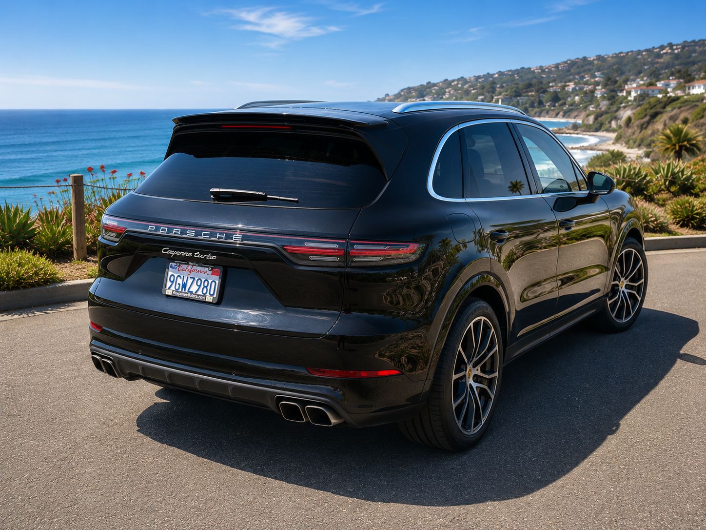 Used 2019 Porsche Cayenne Turbo AWD/4WD image 4