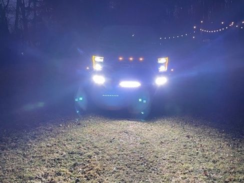 Used 2020 Ford F150 Raptor w/ Equipment Group 802A Luxury image 25