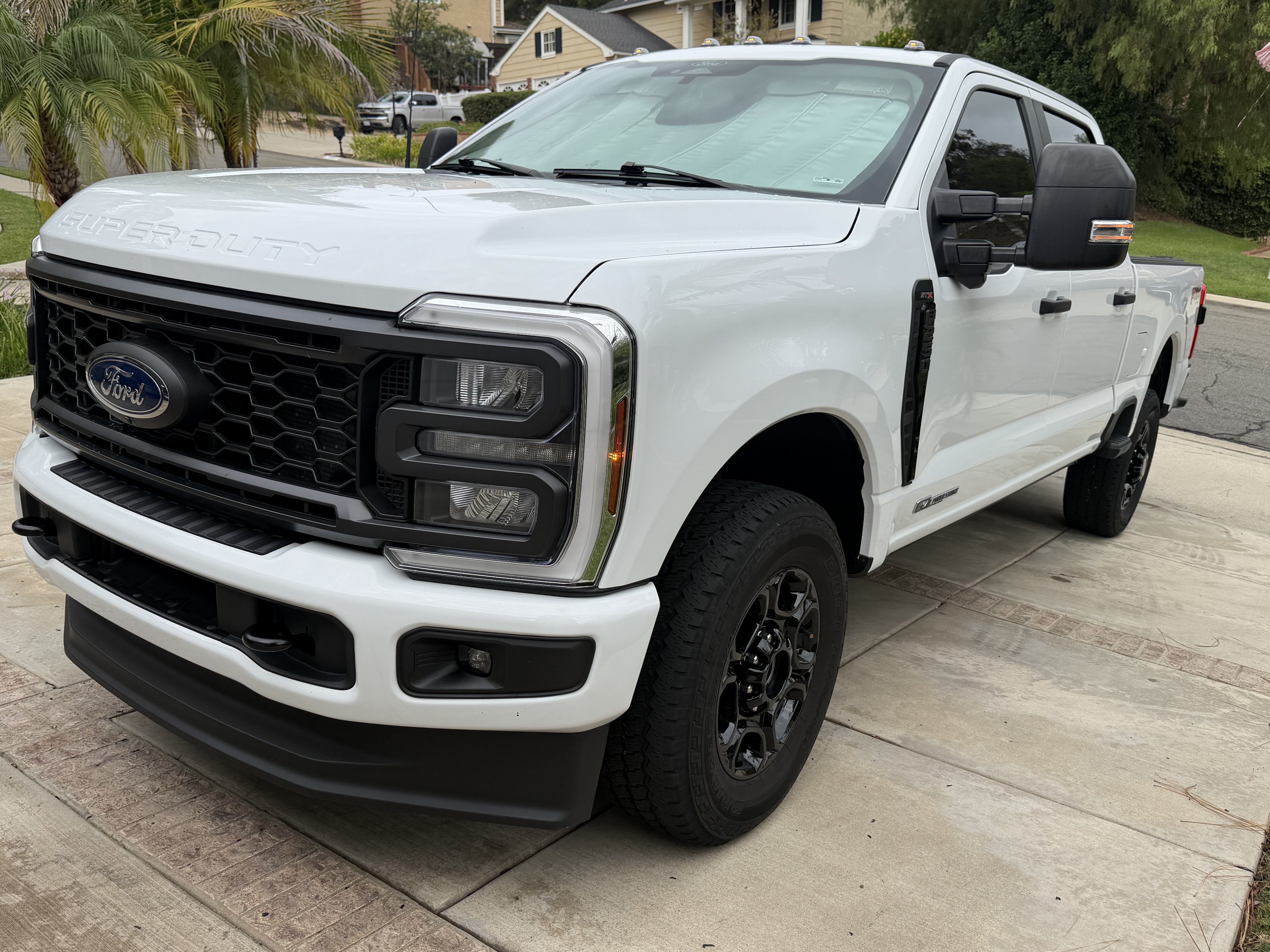 Used 2024 Ford F250 XL w/ STX Appearance Package AWD/4WD image 4