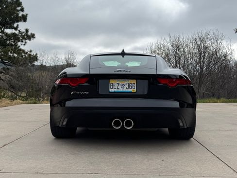 Used 2016 Jaguar F-TYPE Coupe RWD image 6