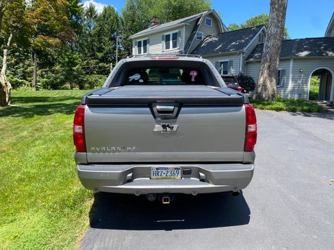 Used 2007 Chevrolet Avalanche LTZ w/ LTZ Preferred Equipment Group AWD/4WD image 17