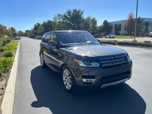 Used 2016 Land Rover Range Rover Sport HSE image 5