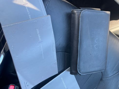 Used 2014 INFINITI QX80 2WD w/ Deluxe Touring Package image 29