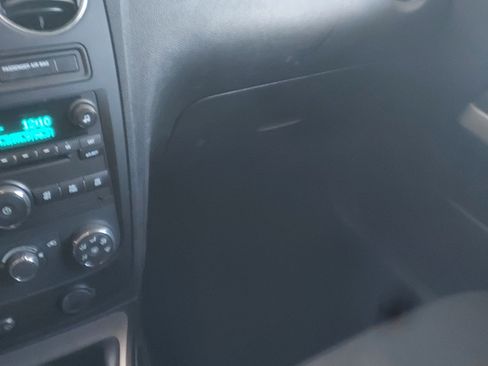 Used 2009 Chevrolet HHR LS image 22