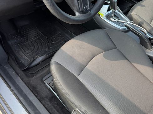 Used 2013 Dodge Avenger SE FWD image 10