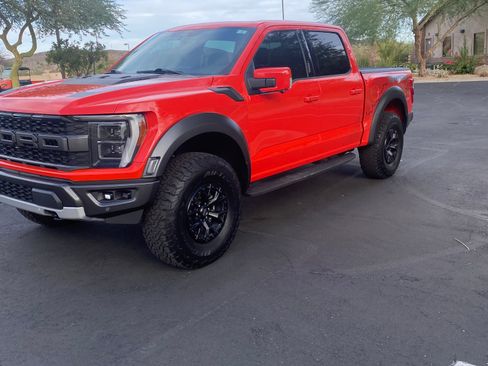 Used 2023 Ford F150 Raptor w/ Raptor 37 Performance Package AWD/4WD image 6