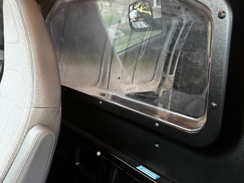 Used 2020 Chevrolet Express 2500 w/ Driver Convenience Package image 6