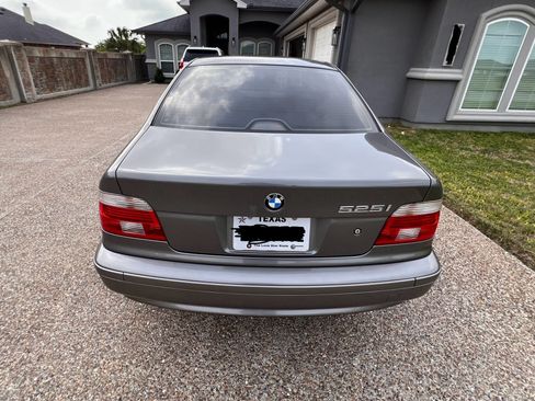 Used 2003 BMW 525i Sedan image 12
