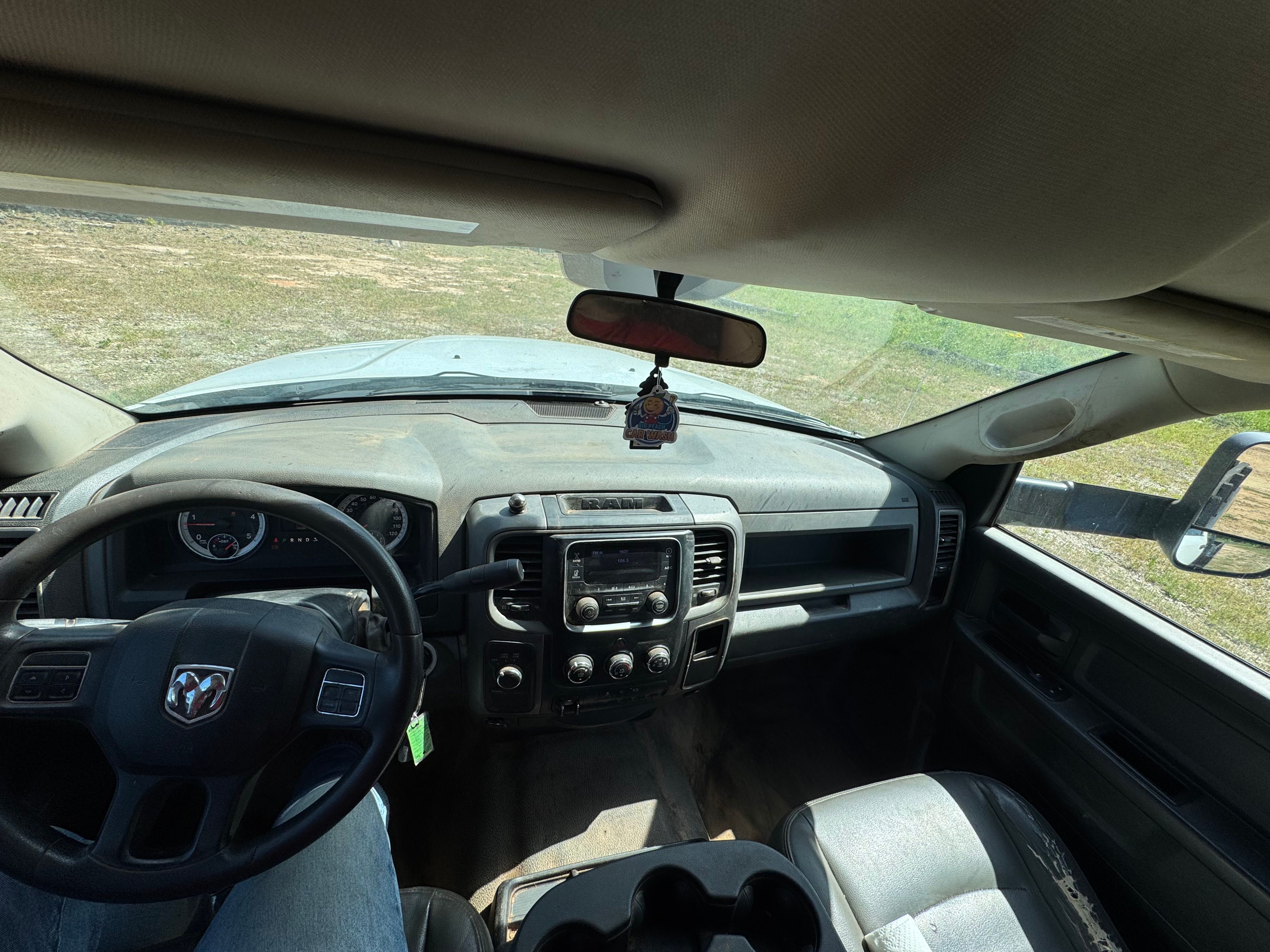 Used 2015 RAM 3500 Tradesman w/ Chrome Appearance Group AWD/4WD image 8