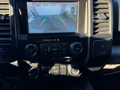 Used 2018 Ford F150 XL w/ Equipment Group 101A Mid image 11