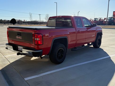 Used 2015 GMC Sierra 1500 SLE w/ Carbon-22 Edition image 6
