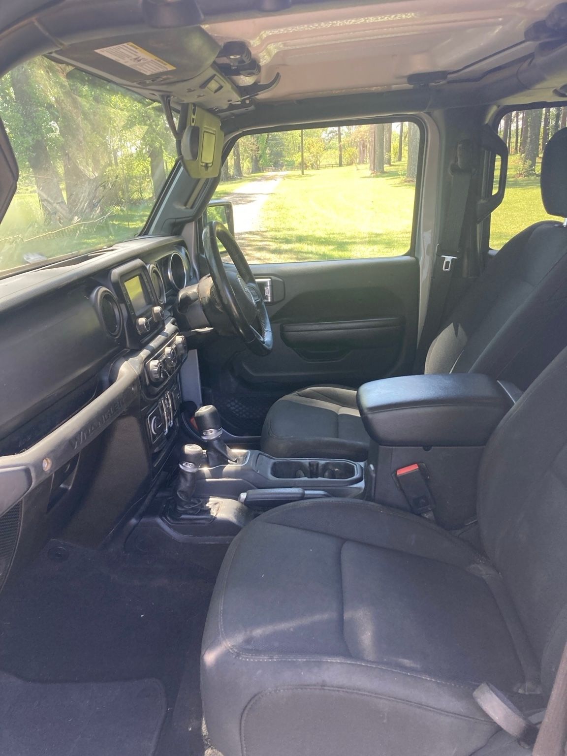 Used 2021 Jeep Wrangler Unlimited Sport AWD/4WD image 2
