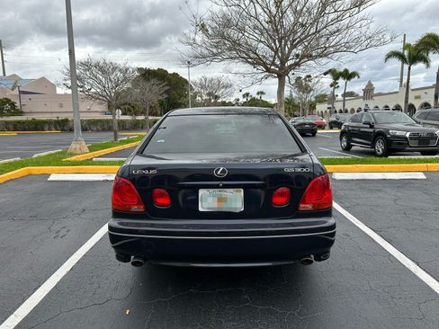 Used 2005 Lexus GS 300 image 10