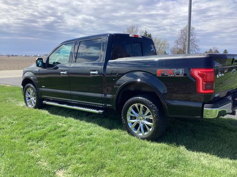 Used 2016 Ford F150 Lariat image 2