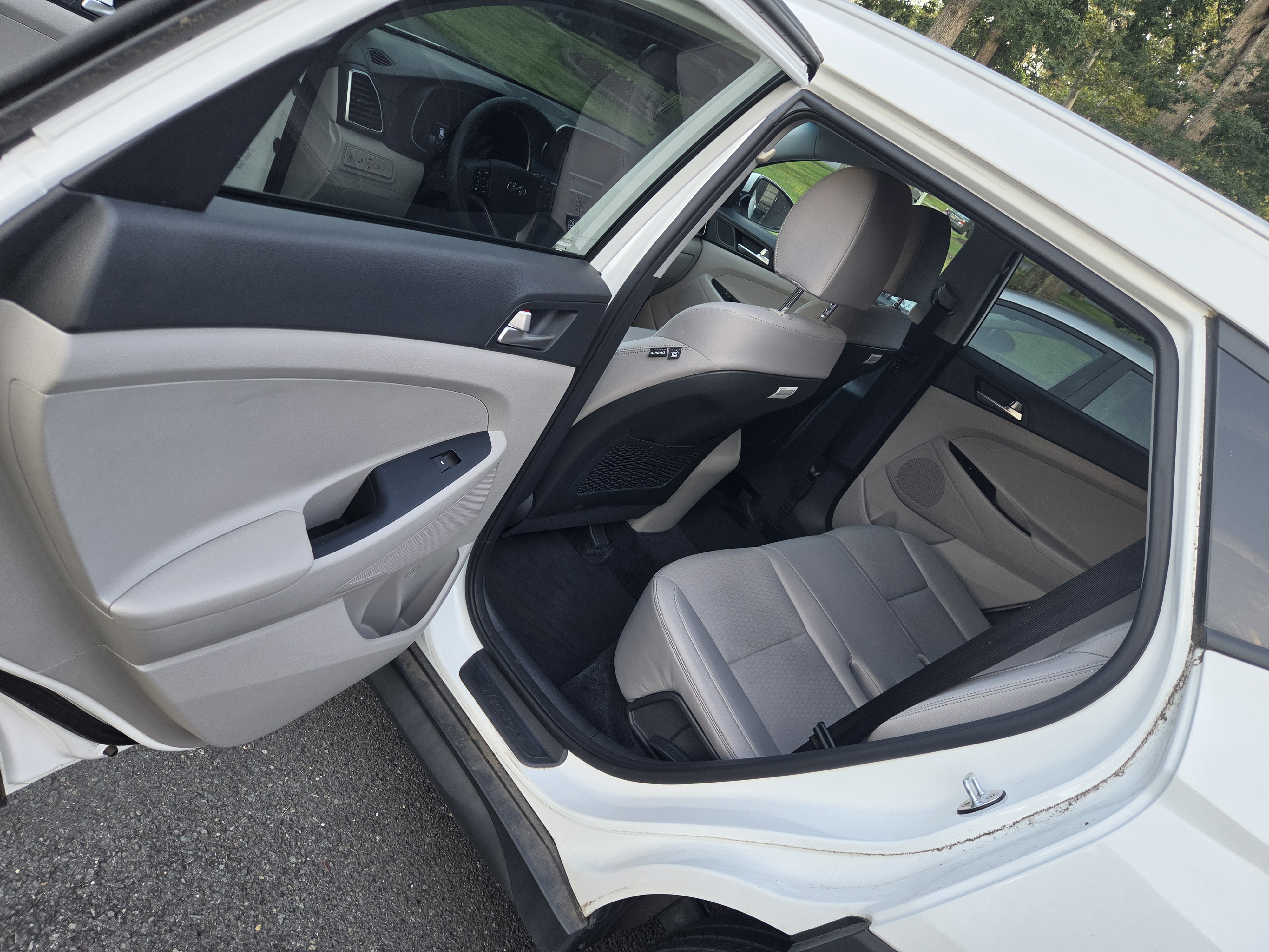 Used 2019 Hyundai Tucson Value AWD/4WD image 8
