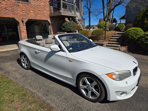 Used 2012 BMW 128i 128i Convertible 2D image 8