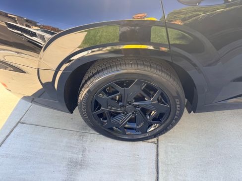 Used 2021 Hyundai Palisade Calligraphy image 30