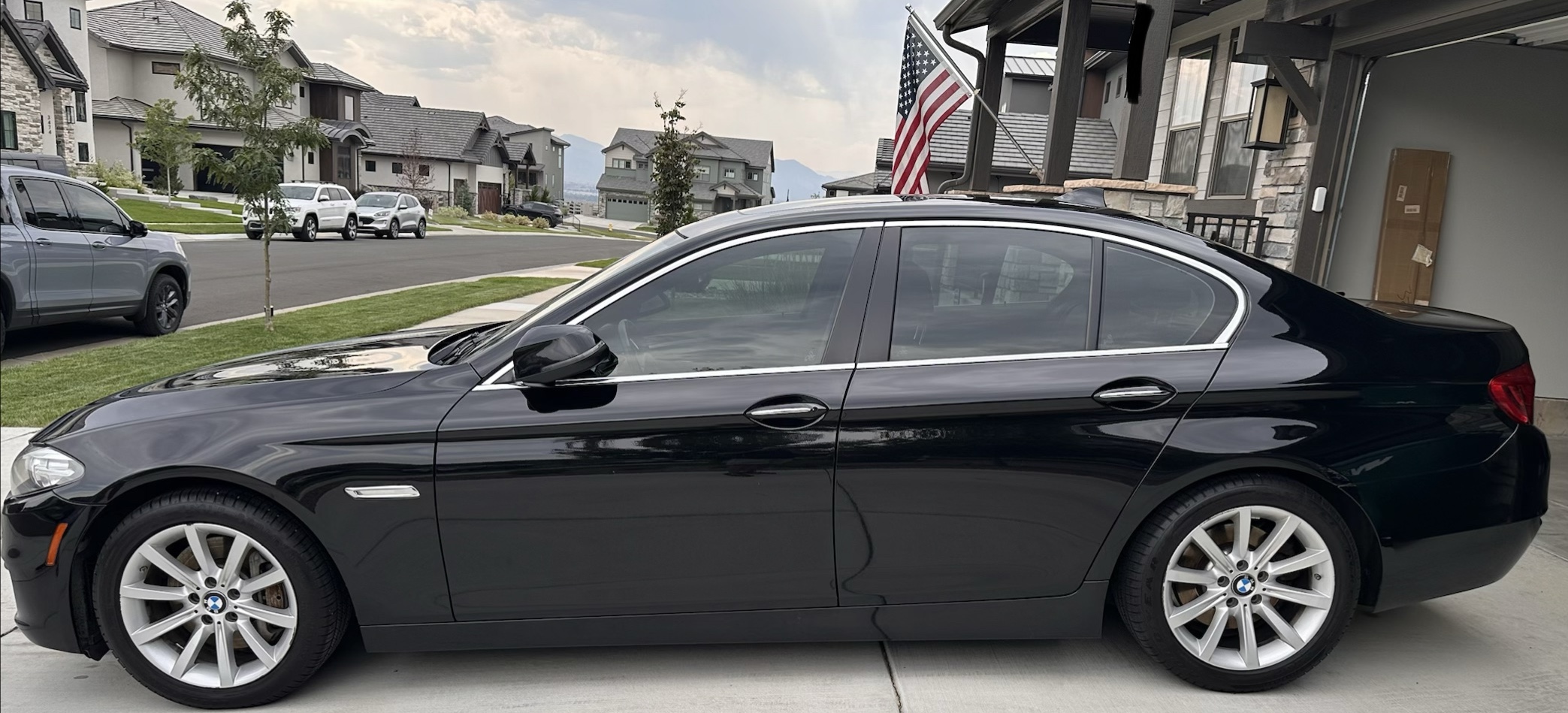 Used 2014 BMW 535i xDrive Sedan AWD/4WD image 6