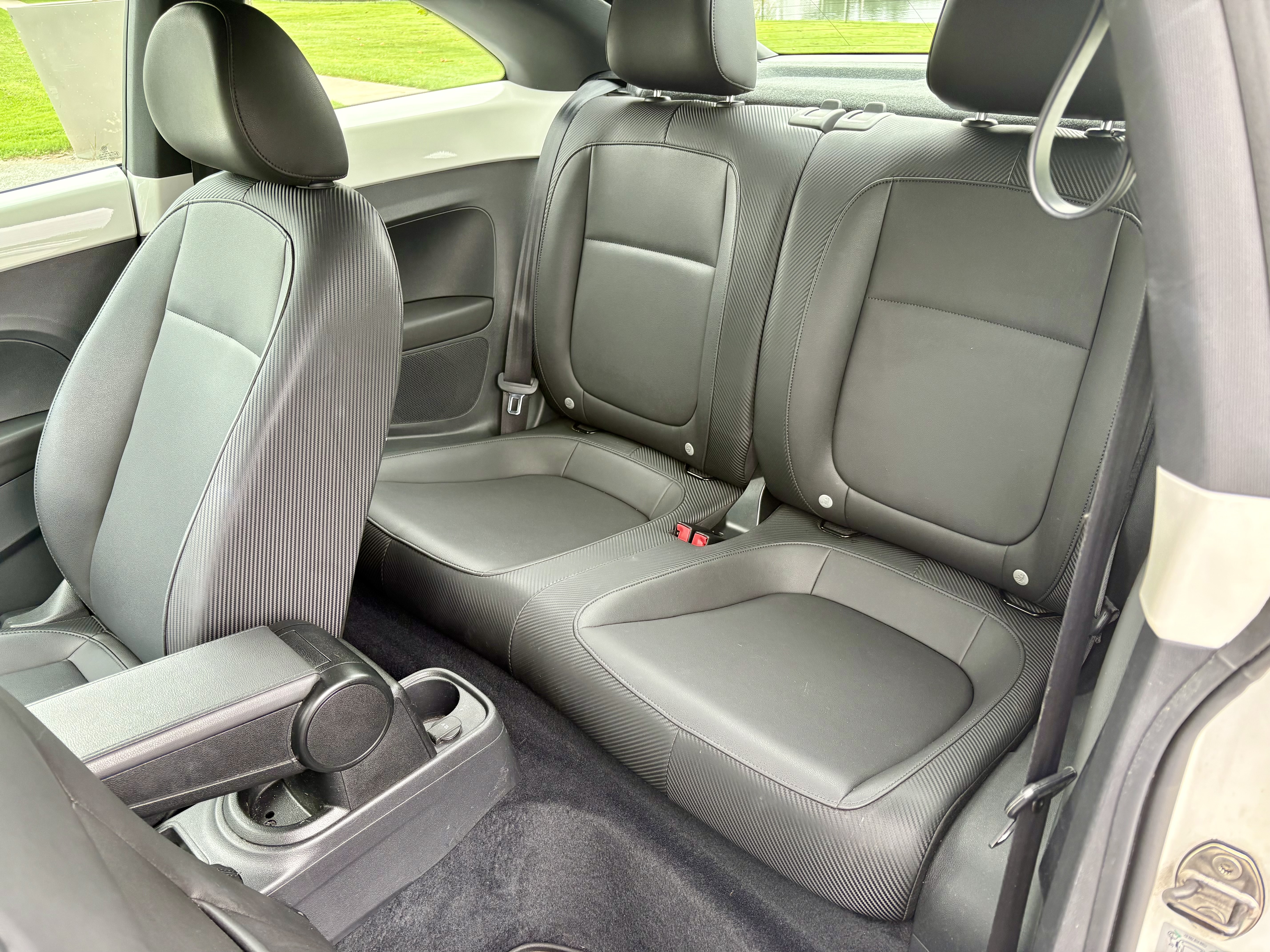 Used 2014 Volkswagen Beetle 2.5 FWD image 15