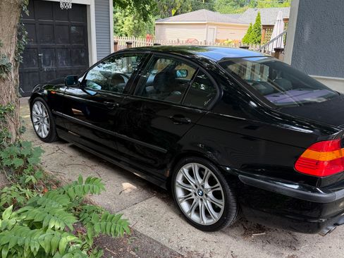 Used 2004 BMW 330i Sedan RWD image 19