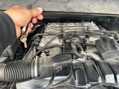 Used 2011 Land Rover Range Rover Supercharged image 9