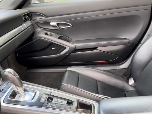 Used 2014 Porsche 911 Carrera 4 image 14