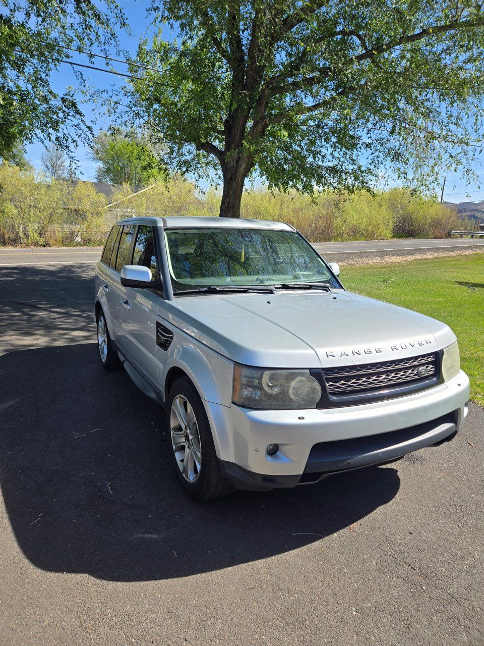 Used 2012 Land Rover Range Rover Sport HSE AWD/4WD image 1